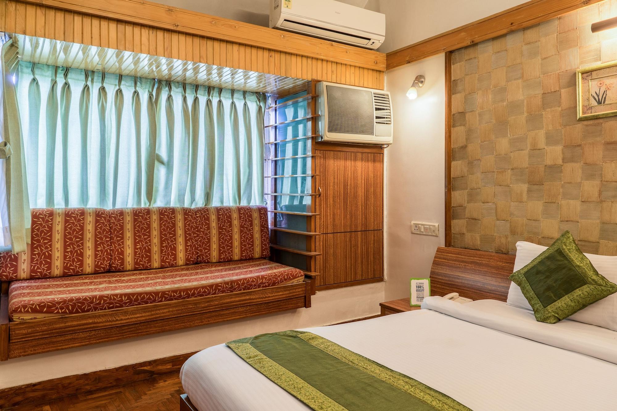 Treebo Trend Sahara Hotel Pune Exterior photo