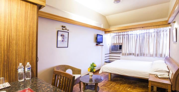 Treebo Trend Sahara Hotel Pune Exterior photo